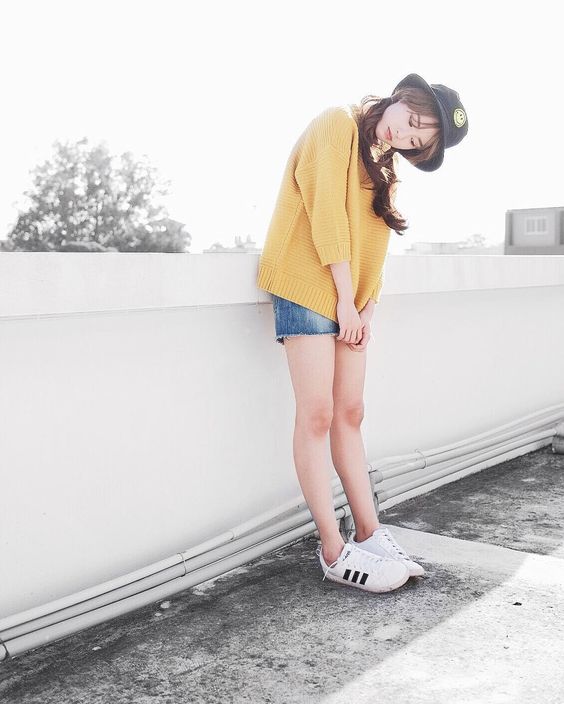 運動鞋　嬌小女孩